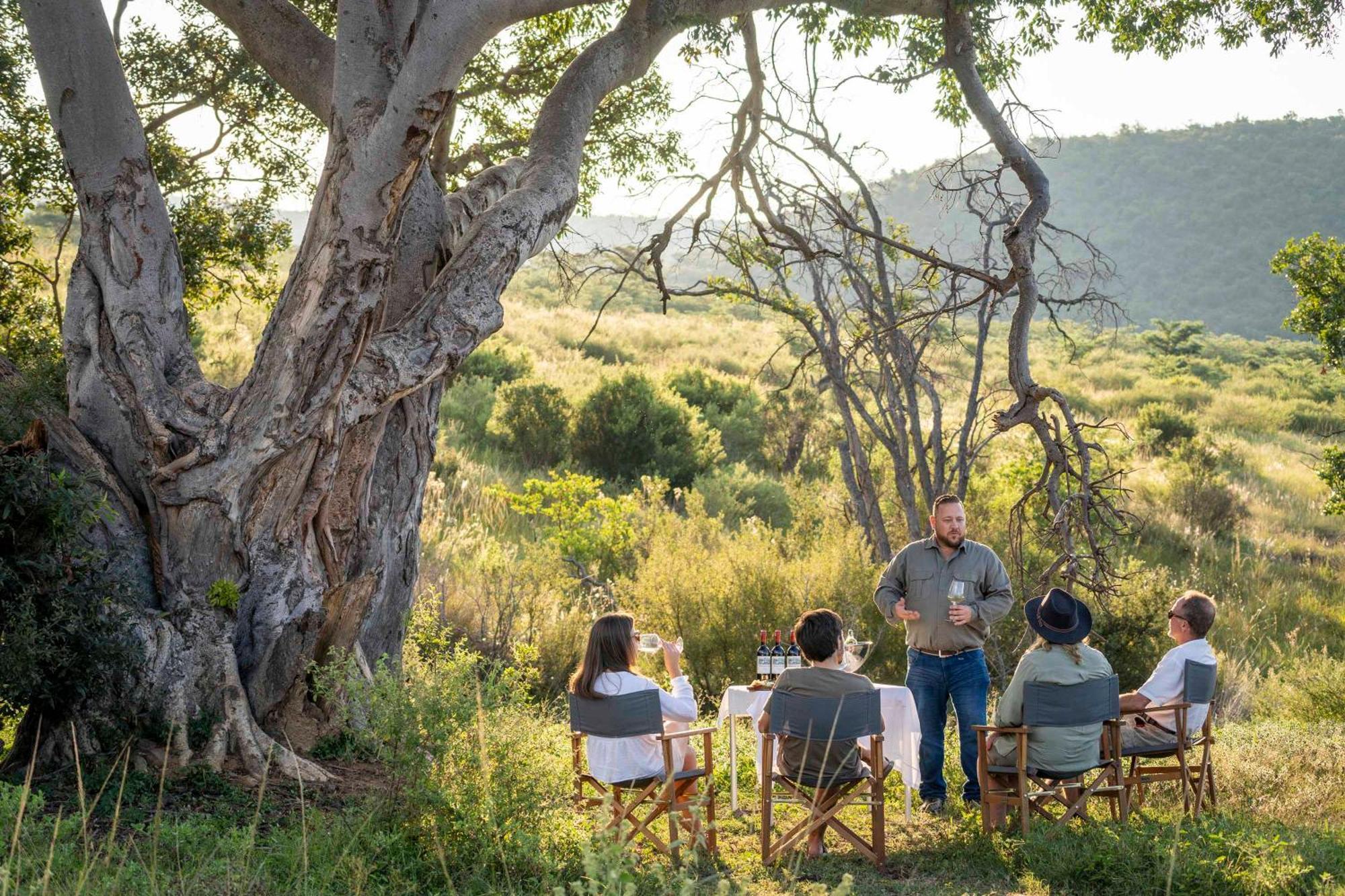 Ekuthuleni Lodge Strand Eksteriør billede